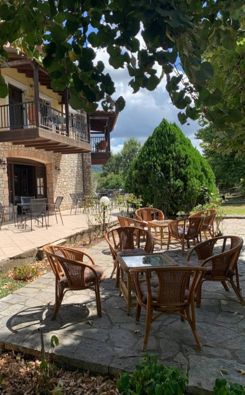 Allotino Hotel - Cafe & Snacks Langadia Ngoại thất bức ảnh
